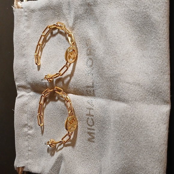 Michael Kors Gold Chain Link Loop Earrings - Picture 3 of 6